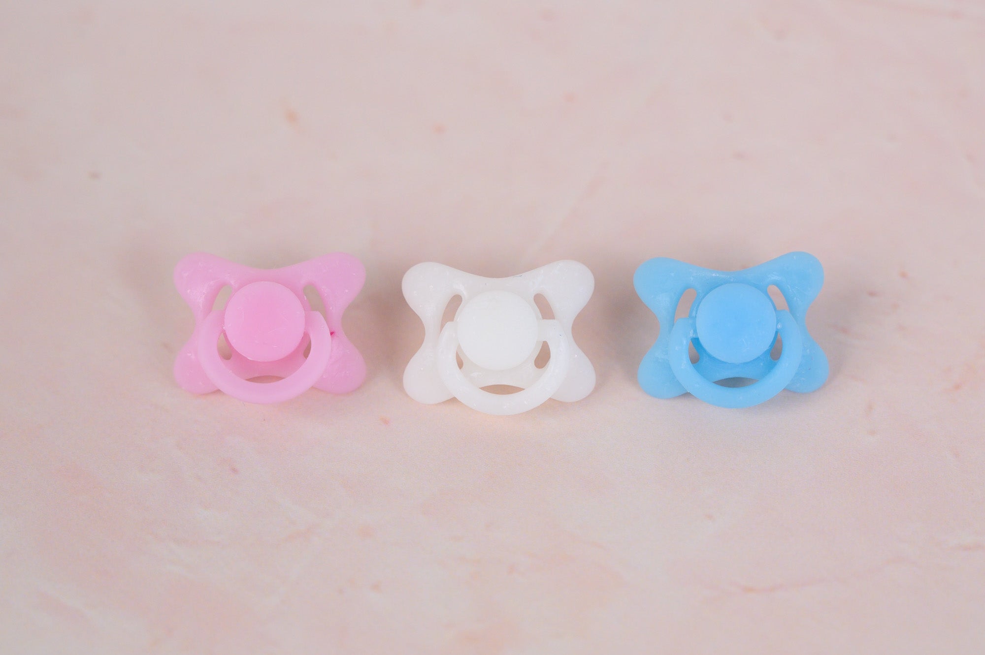 Miniature Pacifiers for 2 to 15 inch Dolls – Maria Lynn Dolls