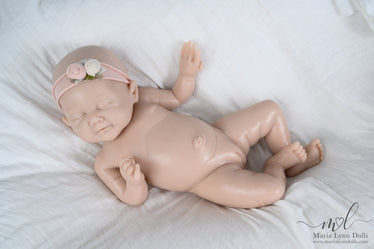MUVEIL FEILER GRANDMA DOLL Lily 新品未使用 Lily by Shi Mrofka – Maria Lynn Dolls