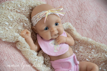 Zoe by Cindy Dowling – Maria Lynn Dolls